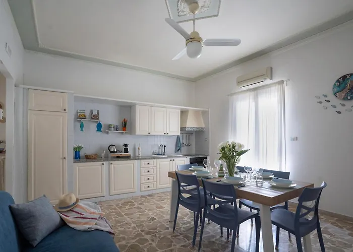 Terra Dei Ciclopi Acitrezza Apartamento